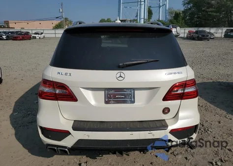 2014 Mercedes-Benz Ml 63 Amg z USA, uszkodzony, nr VIN 4JGDA7EB6EA344690